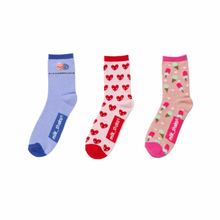 Load image into Gallery viewer, love milk_shake socks
