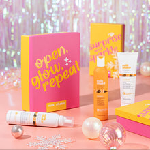 Load image into Gallery viewer, Christmas moisture &amp; more trio gift box
